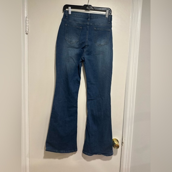 NWOT Women Sz: S Nova Blue Bell Bottom Flare Dark Wash Slightly Distressed Jeans - Picture 2 of 10